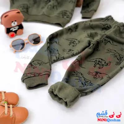 شلوار تو کرک بچه گانه پسر رنگ سبز یشمی طرح دایناسور